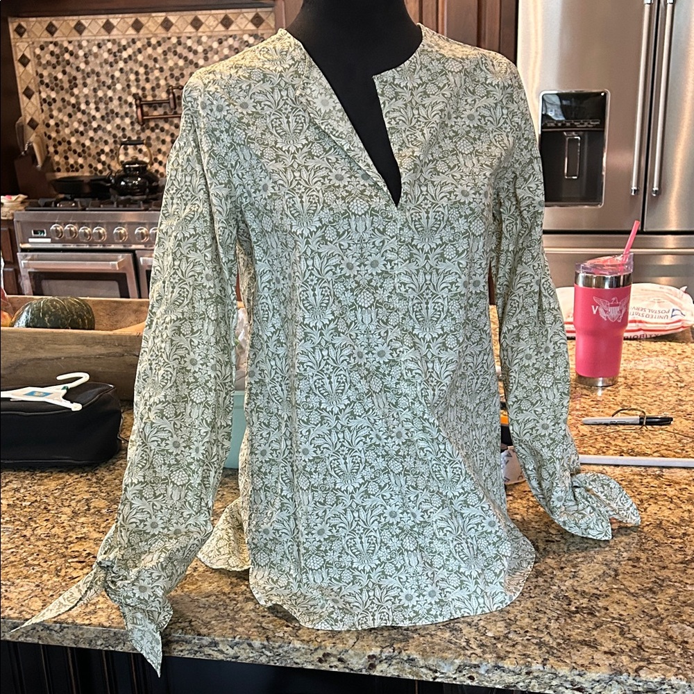 Ann Mashburn Sz XS Green Floral Tie Sleeve Women's Tunic Top EUC